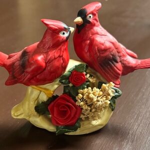 Charming Red Cardinal Pair Ceramic Figurine
